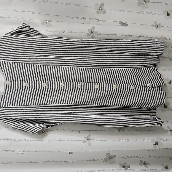 MADEWELL STRIPED-PLAY BUTTON BACK TEE DRESS IN BLACK / WHITE - Picture 5 of 7